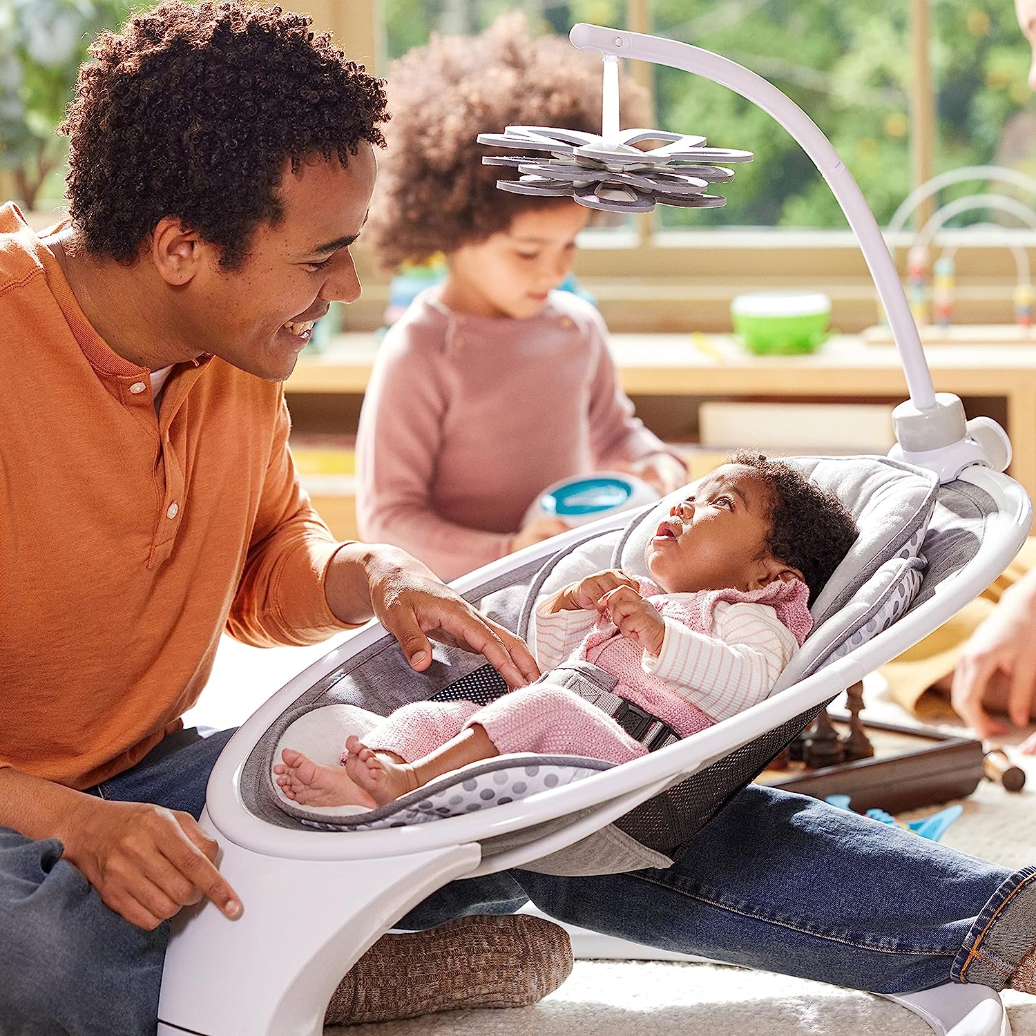 Bluetooth Enabled Lightweight Baby Swing with Natural Sway in 5 Ranges of Motion, Includes Remote Control