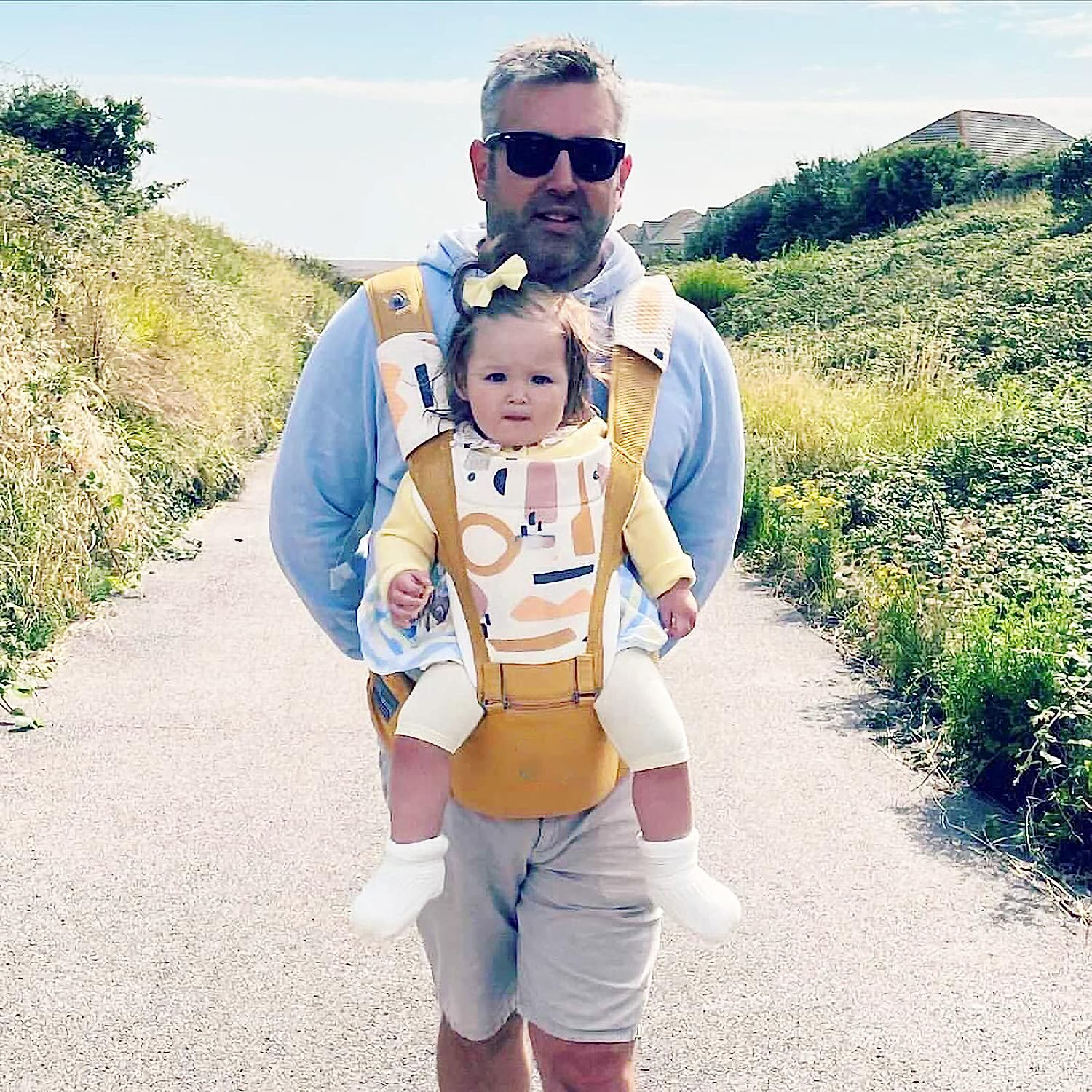 Baby Carrier Newborn to Toddler Baby Hip Carrier with Head Hood,Waist Extender & 3 Pieces Teething Pads (Grey)